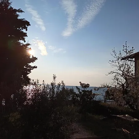 House Marelja By The Sea
